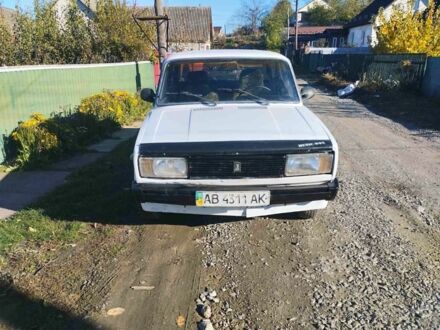 ВАЗ 2105 1994 в Тульчине на Automoto.ua Белый ВАЗ 2105, объемом двигателя 1.5 л и пробегом 250 тыс. км за 500 $, фото 1 на Automoto.ua