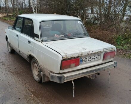 Белый ВАЗ 2105, объемом двигателя 1.5 л и пробегом 46 тыс. км за 550 $, фото 1 на Automoto.ua