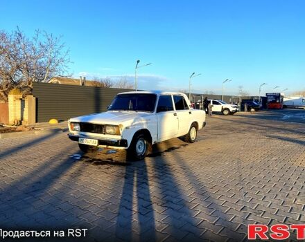 Белый ВАЗ 2105, объемом двигателя 1.5 л и пробегом 0 тыс. км за 500 $, фото 1 на Automoto.ua