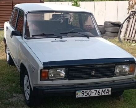 Белый ВАЗ 2105, объемом двигателя 1.5 л и пробегом 70 тыс. км за 650 $, фото 1 на Automoto.ua