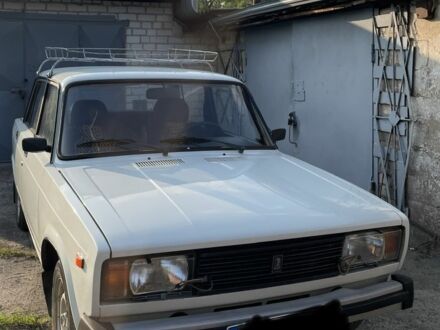 ВАЗ 2105 1995 в Синельниковом на Automoto.ua Белый ВАЗ 2105, объемом двигателя 1.45 л и пробегом 99 тыс. км за 1500 $, фото 1 на Automoto.ua