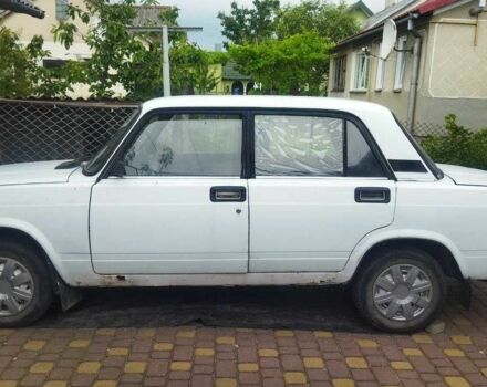 Белый ВАЗ 2105, объемом двигателя 0 л и пробегом 65 тыс. км за 27000 $, фото 1 на Automoto.ua