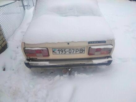 Білий ВАЗ 2105, об'ємом двигуна 1.5 л та пробігом 2 тис. км за 278 $, фото 1 на Automoto.ua