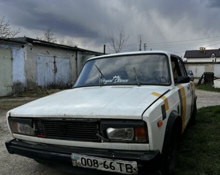 Белый ВАЗ 2105, объемом двигателя 1.6 л и пробегом 5 тыс. км за 350 $, фото 1 на Automoto.ua