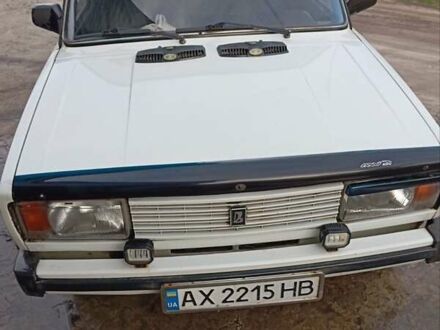 ВАЗ 2105 1996 в Харькове на Automoto.ua Белый ВАЗ 2105, объемом двигателя 1.45 л и пробегом 128 тыс. км за 1300 $, фото 1 на Automoto.ua