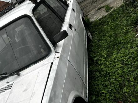 Белый ВАЗ 2105, объемом двигателя 1.5 л и пробегом 96 тыс. км за 500 $, фото 1 на Automoto.ua