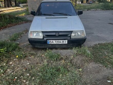 Білий ВАЗ 2105, об'ємом двигуна 0 л та пробігом 287 тис. км за 798 $, фото 1 на Automoto.ua