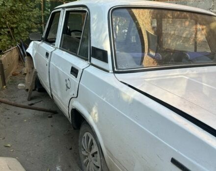 Белый ВАЗ 2105, объемом двигателя 1.5 л и пробегом 55 тыс. км за 224 $, фото 1 на Automoto.ua