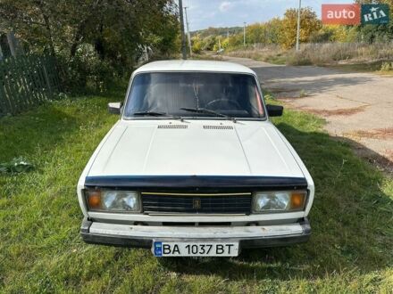 Білий ВАЗ 2105, об'ємом двигуна 1.45 л та пробігом 200 тис. км за 663 $, фото 1 на Automoto.ua