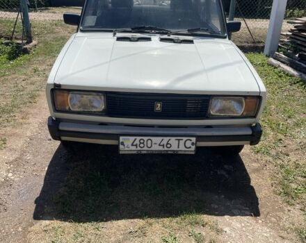 Белый ВАЗ 2105, объемом двигателя 1.5 л и пробегом 76 тыс. км за 800 $, фото 1 на Automoto.ua