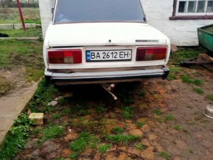 Белый ВАЗ 2105, объемом двигателя 5 л и пробегом 12 тыс. км за 500 $, фото 1 на Automoto.ua