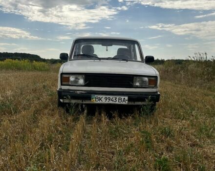 Белый ВАЗ 2105, объемом двигателя 1.5 л и пробегом 44 тыс. км за 451 $, фото 1 на Automoto.ua