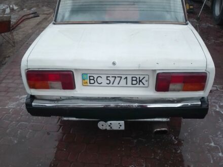 ВАЗ 2105 1999 в Львове на Automoto.ua Белый ВАЗ 2105, объемом двигателя 0 л и пробегом 1000 тыс. км за 447 $, фото 1 на Automoto.ua