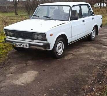 Білий ВАЗ 2105, об'ємом двигуна 1.5 л та пробігом 100 тис. км за 750 $, фото 1 на Automoto.ua