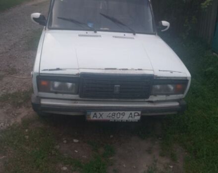 Белый ВАЗ 2105, объемом двигателя 1 л и пробегом 10 тыс. км за 22000 $, фото 1 на Automoto.ua