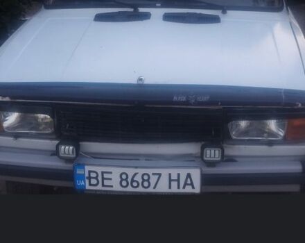 Белый ВАЗ 2105, объемом двигателя 1.5 л и пробегом 2 тыс. км за 1000 $, фото 1 на Automoto.ua