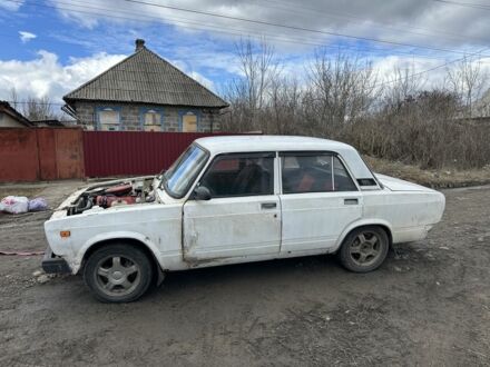 Білий ВАЗ 2105, об'ємом двигуна 1.5 л та пробігом 5 тис. км за 321 $, фото 1 на Automoto.ua