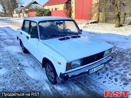 Белый ВАЗ 2105, объемом двигателя 1.5 л и пробегом 110 тыс. км за 650 $, фото 1 на Automoto.ua