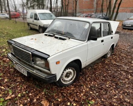 Белый ВАЗ 2105, объемом двигателя 0 л и пробегом 40 тыс. км за 600 $, фото 1 на Automoto.ua