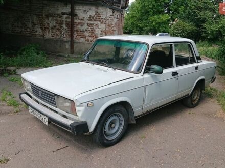 Белый ВАЗ 2105, объемом двигателя 1.5 л и пробегом 100 тыс. км за 489 $, фото 1 на Automoto.ua