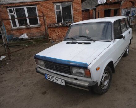 Белый ВАЗ 2105, объемом двигателя 1.5 л и пробегом 3 тыс. км за 1354 $, фото 1 на Automoto.ua