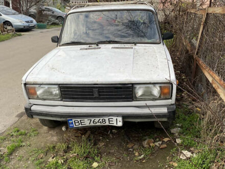 Белый ВАЗ 2105, объемом двигателя 1.5 л и пробегом 600 тыс. км за 550 $, фото 1 на Automoto.ua