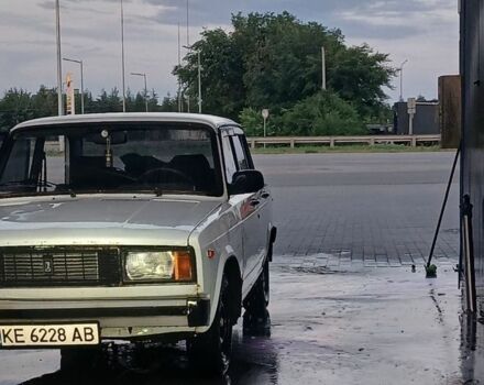 Белый ВАЗ 2105, объемом двигателя 1.5 л и пробегом 68 тыс. км за 383 $, фото 1 на Automoto.ua