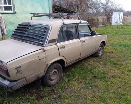 Бежевий ВАЗ 2105, об'ємом двигуна 1.5 л та пробігом 500 тис. км за 355 $, фото 4 на Automoto.ua