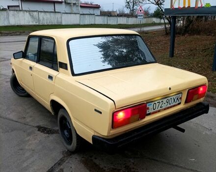 Бежевый ВАЗ 2105, объемом двигателя 15 л и пробегом 100 тыс. км за 600 $, фото 3 на Automoto.ua