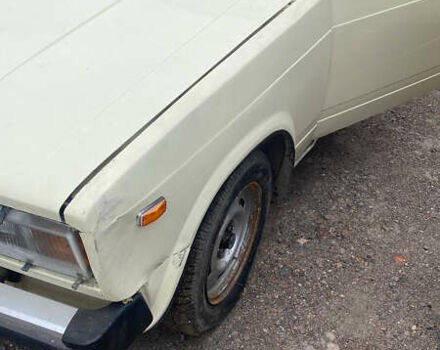 Бежевый ВАЗ 2105, объемом двигателя 1.3 л и пробегом 300 тыс. км за 600 $, фото 3 на Automoto.ua