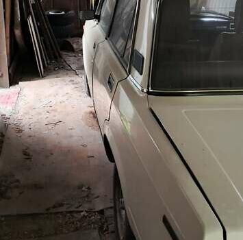 Бежевий ВАЗ 2105, об'ємом двигуна 1.2 л та пробігом 86 тис. км за 1500 $, фото 2 на Automoto.ua