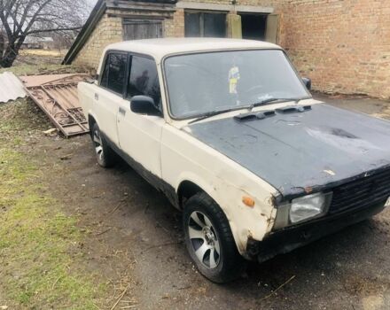 Бежевый ВАЗ 2105, объемом двигателя 1.3 л и пробегом 1000 тыс. км за 525 $, фото 2 на Automoto.ua