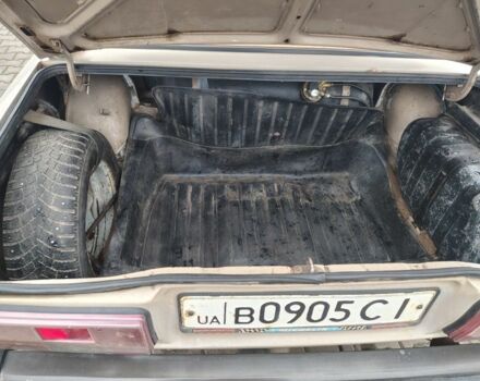 Бежевый ВАЗ 2105, объемом двигателя 1.5 л и пробегом 150 тыс. км за 650 $, фото 7 на Automoto.ua