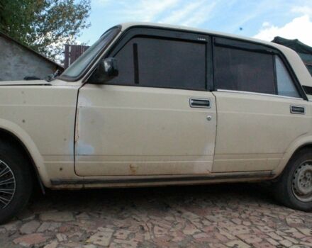 Бежевый ВАЗ 2105, объемом двигателя 1.3 л и пробегом 130 тыс. км за 520 $, фото 6 на Automoto.ua