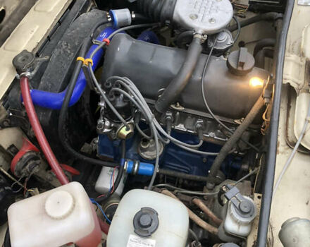 Бежевый ВАЗ 2105, объемом двигателя 1.7 л и пробегом 50 тыс. км за 1648 $, фото 6 на Automoto.ua