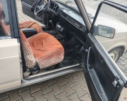 Бежевый ВАЗ 2105, объемом двигателя 1.5 л и пробегом 150 тыс. км за 650 $, фото 6 на Automoto.ua