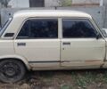 Бежевый ВАЗ 2105, объемом двигателя 1.3 л и пробегом 180 тыс. км за 334 $, фото 1 на Automoto.ua