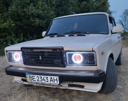 Бежевий ВАЗ 2105, об'ємом двигуна 1.5 л та пробігом 80 тис. км за 2000 $, фото 2 на Automoto.ua