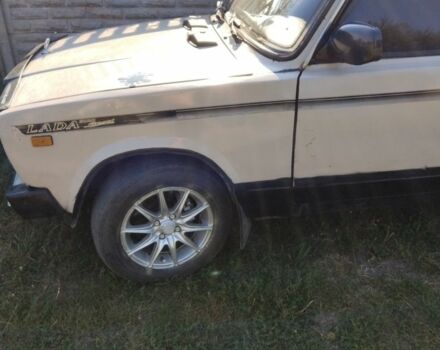 Бежевый ВАЗ 2105, объемом двигателя 1 л и пробегом 285 тыс. км за 1067 $, фото 2 на Automoto.ua