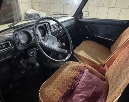 Бежевый ВАЗ 2105, объемом двигателя 1.3 л и пробегом 126 тыс. км за 524 $, фото 7 на Automoto.ua