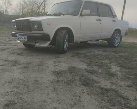 Бежевий ВАЗ 2105, об'ємом двигуна 1.5 л та пробігом 80 тис. км за 2000 $, фото 4 на Automoto.ua