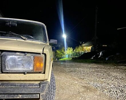 Бежевый ВАЗ 2105, объемом двигателя 1.3 л и пробегом 200 тыс. км за 400 $, фото 3 на Automoto.ua