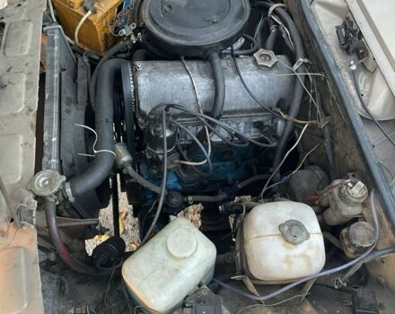 Бежевый ВАЗ 2105, объемом двигателя 0 л и пробегом 3 тыс. км за 713 $, фото 9 на Automoto.ua