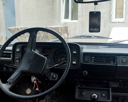 Бежевый ВАЗ 2105, объемом двигателя 1.3 л и пробегом 0 тыс. км за 1500 $, фото 6 на Automoto.ua
