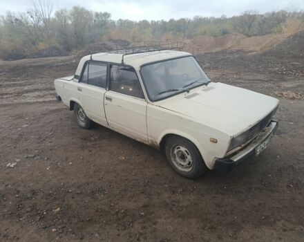 ВАЗ 2105 1985 в Чугуеве на Automoto.ua Бежевый ВАЗ 2105, объемом двигателя 1.5 л и пробегом 140 тыс. км за 380 $, фото 6 на Automoto.ua