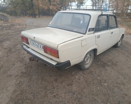 ВАЗ 2105 1985 в Чугуеве на Automoto.ua Бежевый ВАЗ 2105, объемом двигателя 1.5 л и пробегом 140 тыс. км за 380 $, фото 5 на Automoto.ua