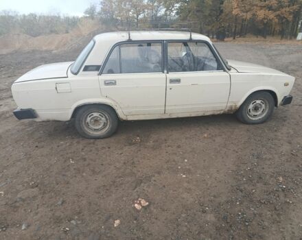 ВАЗ 2105 1985 в Чугуеве на Automoto.ua Бежевый ВАЗ 2105, объемом двигателя 1.5 л и пробегом 140 тыс. км за 380 $, фото 7 на Automoto.ua