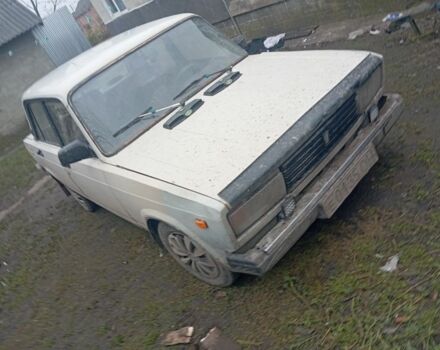 Бежевый ВАЗ 2105, объемом двигателя 1 л и пробегом 60 тыс. км за 500 $, фото 5 на Automoto.ua