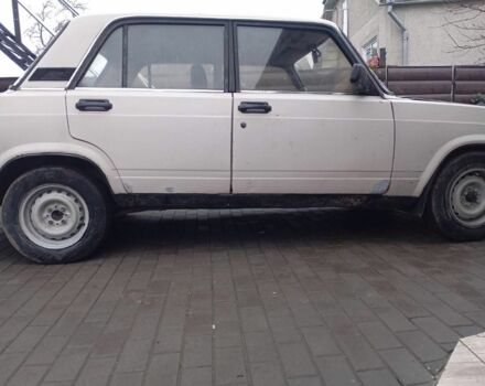 Бежевый ВАЗ 2105, объемом двигателя 1 л и пробегом 60 тыс. км за 500 $, фото 4 на Automoto.ua