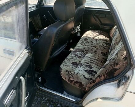 Бежевий ВАЗ 2105, об'ємом двигуна 1.6 л та пробігом 200 тис. км за 334 $, фото 6 на Automoto.ua